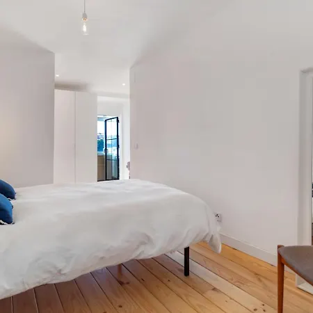 Charming One-bedroom Principe Real | By Airnest *